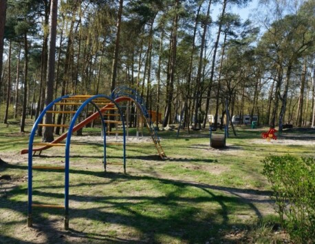 Camping Aller-Leine-Tal children glamping playground