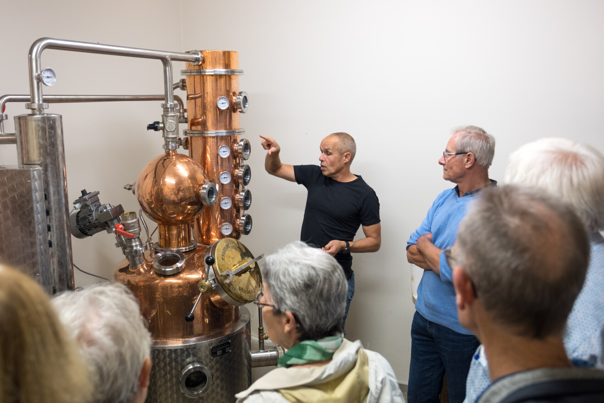 Rondleiding door stokerij stoken alcohol Camping de Oude Stokerij